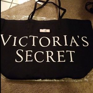 NWT VICTORIAS SECRET LARGE TOTE